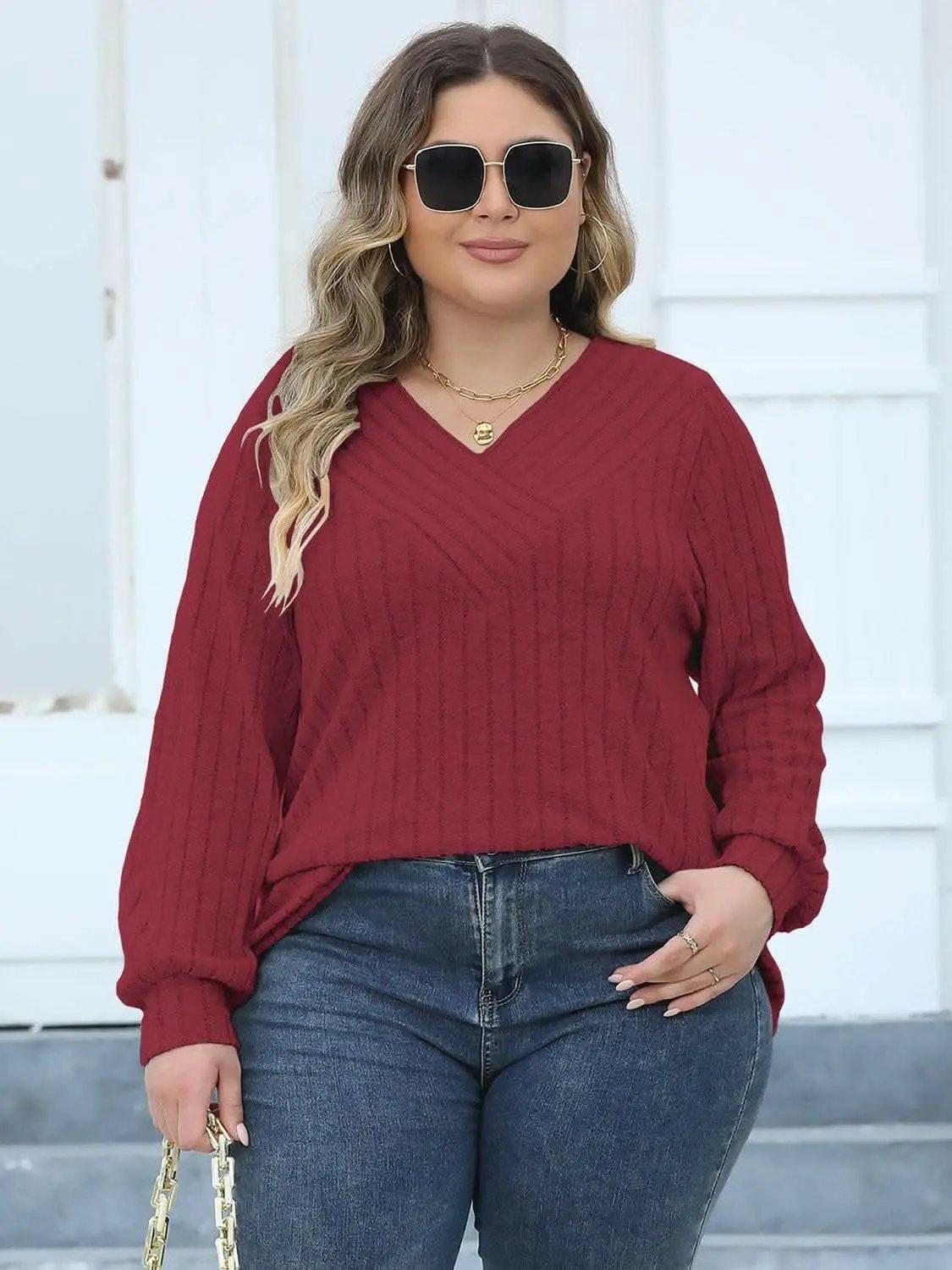 Cozy ribbed v-neck top for curves - Love Salve